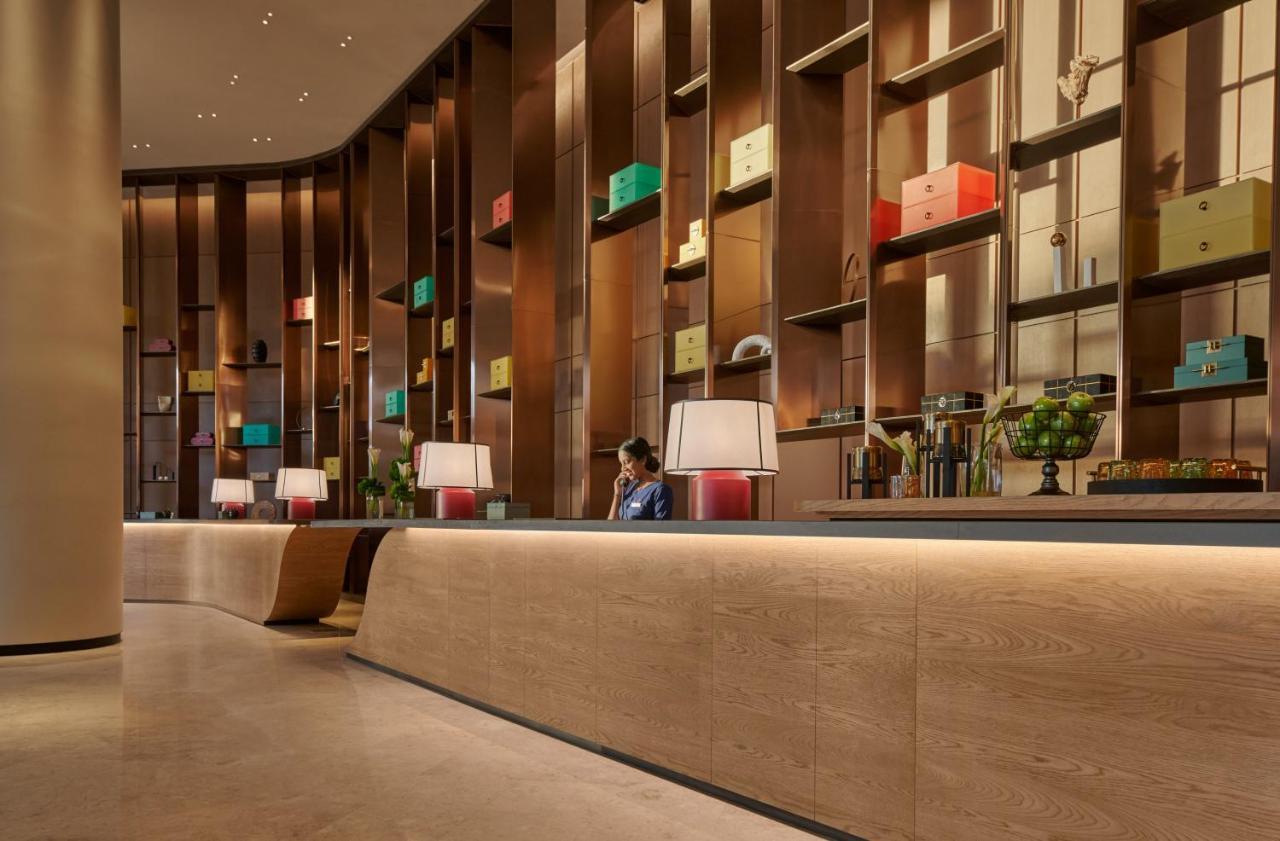 Hotel Amari Spice Penang Bayan Lepas Esterno foto The lobby of the hotel